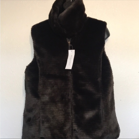 Liz Claiborne Jackets & Blazers - Liz Claiborne Brown Reversible Vest